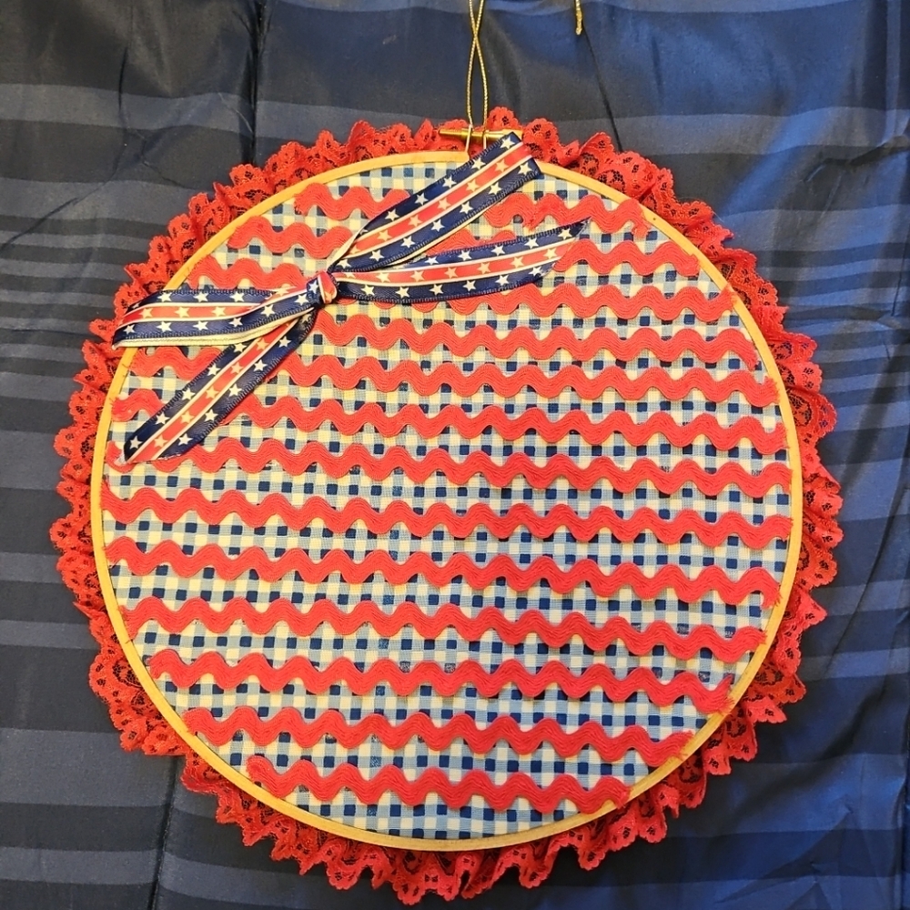 Handmade Patriotic Wall Decor - Picture 2 of 3